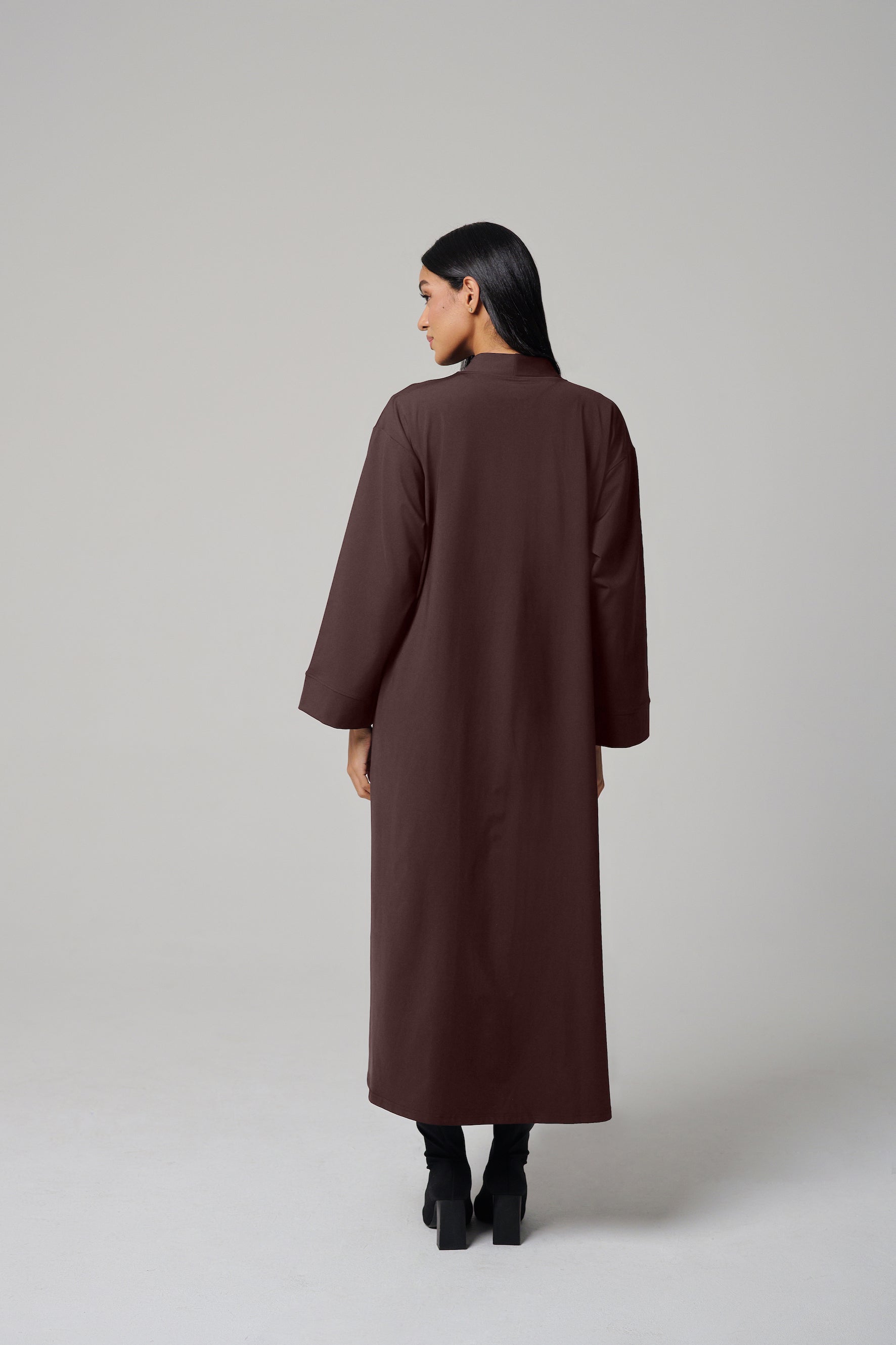 MULU Classic Women's Abaya - Brown MULU Classic Women's Abaya - Brown