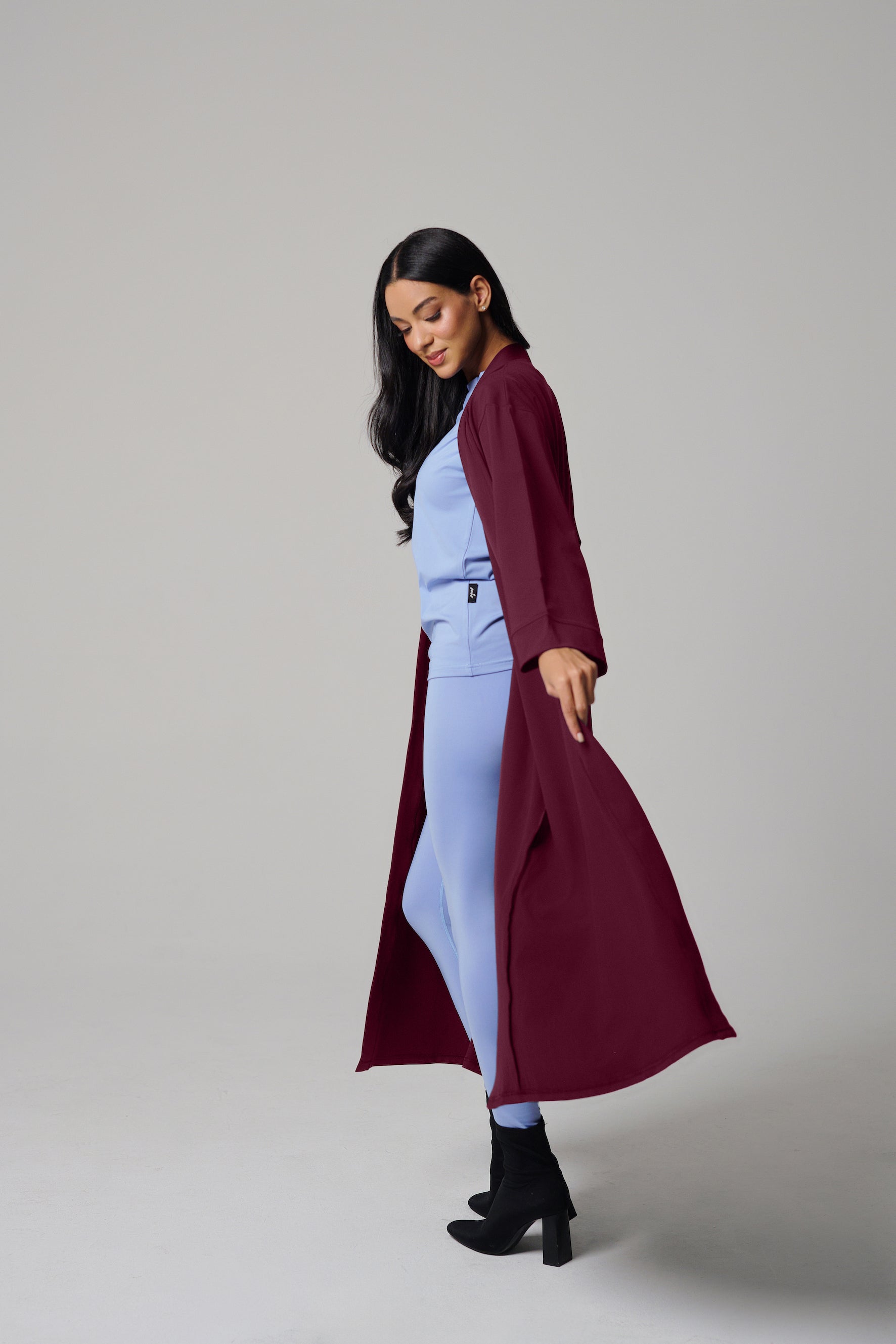 MULU Classic Women's Abaya - Maroon MULU Classic Women's Abaya - Maroon