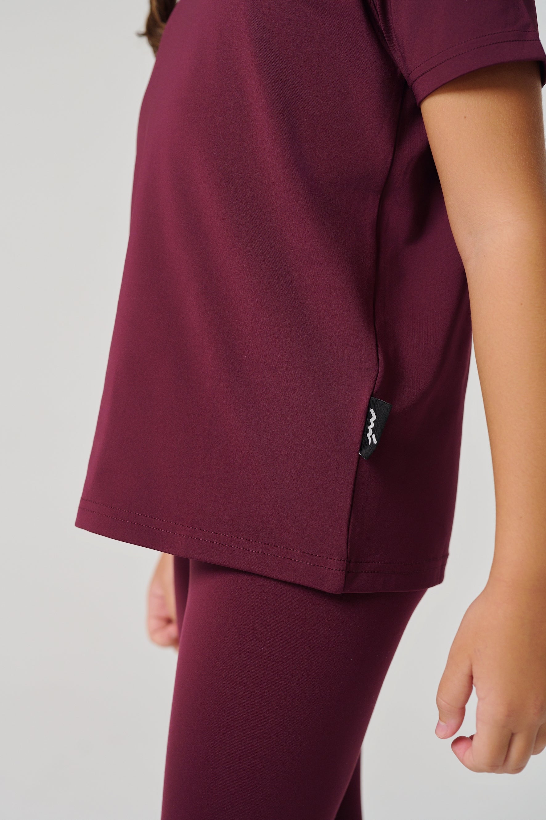 MULU Classic Unisex Kids T-shirt - Maroon MULU Classic Unisex Kids T-shirt - Maroon