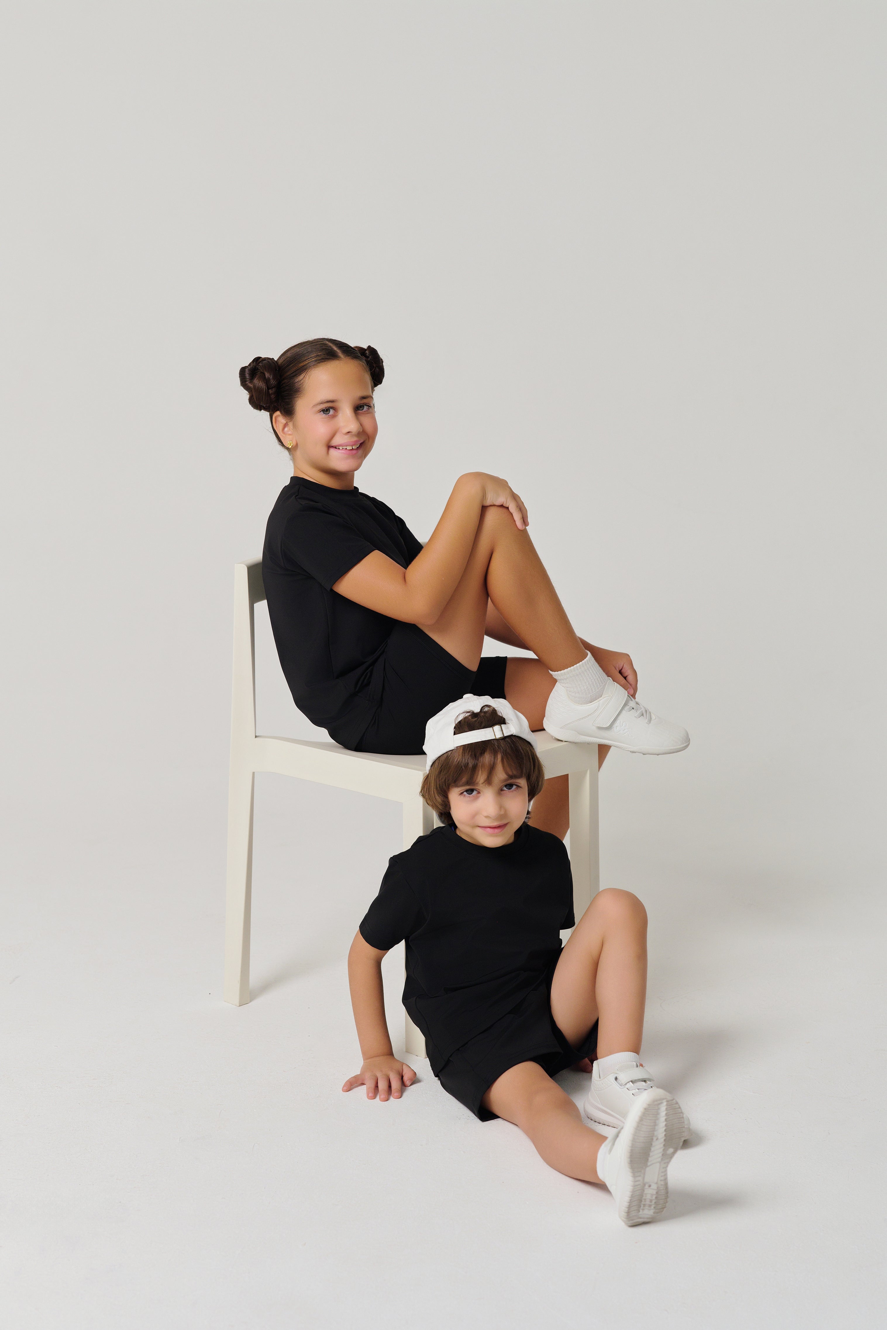 MULU Classic Unisex Kids DryFit T-shirt - Black