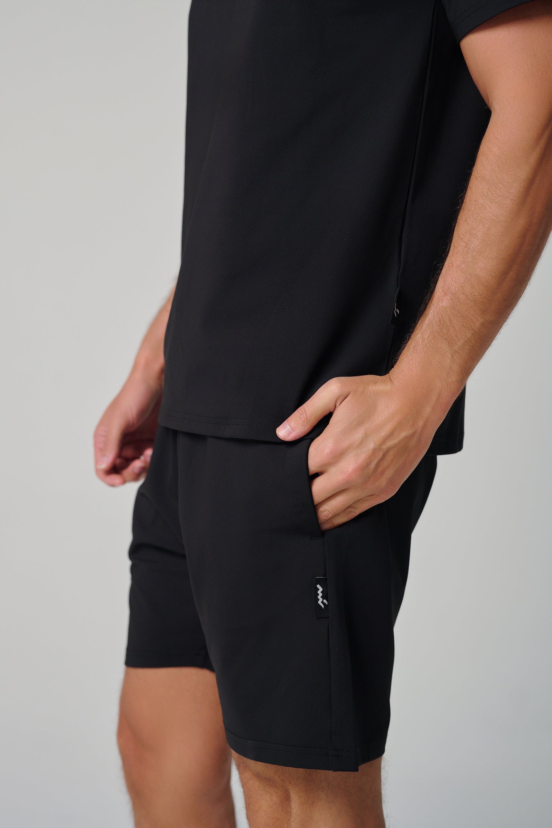 MULU Classic Men's DryFit Shorts - Black