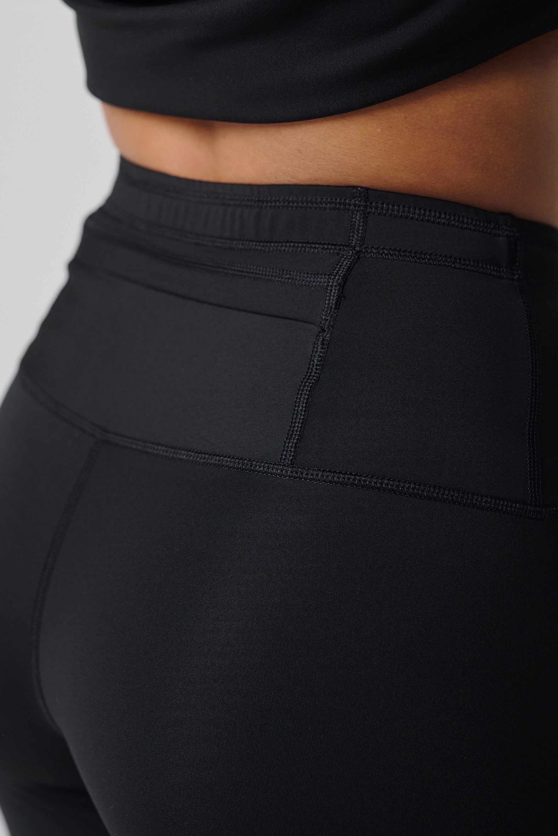 MULU Classic Women's DryFit Leggings - Maroon
